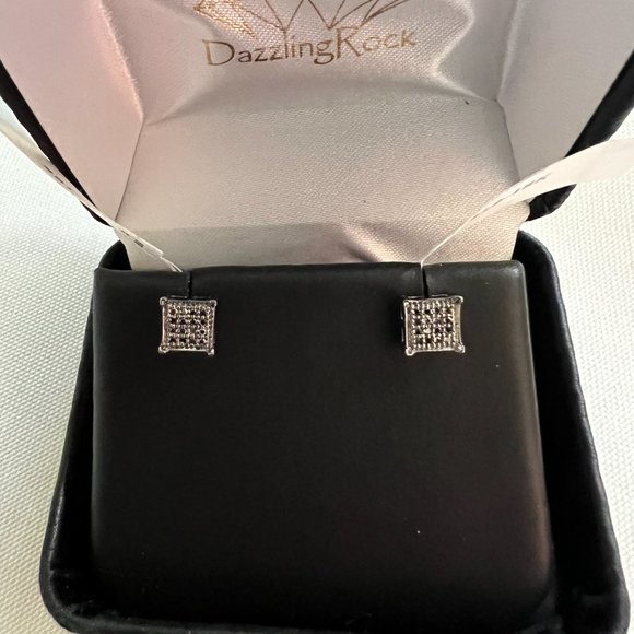 18K Oxidized White Gold Square Ear Studs w/ Screw Backs - Picture 2 of 7